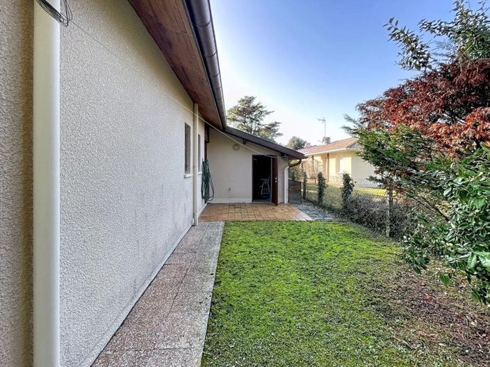 Image No.9-3 Bed House for sale