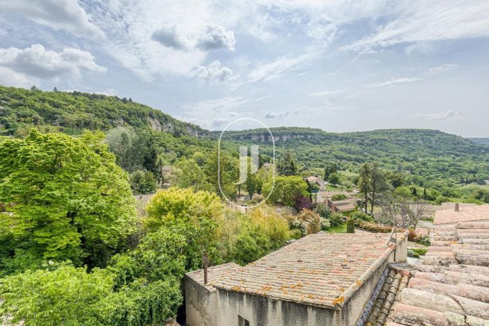 Image No.15-3 Bed House for sale