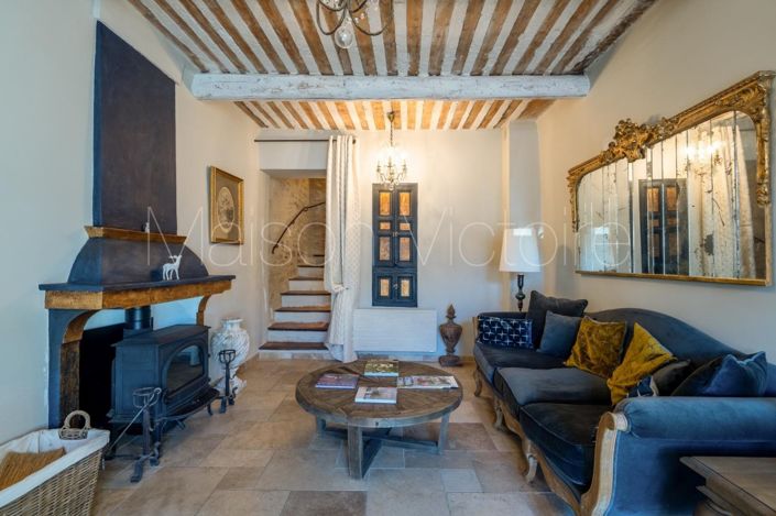 Image No.11-3 Bed House for sale
