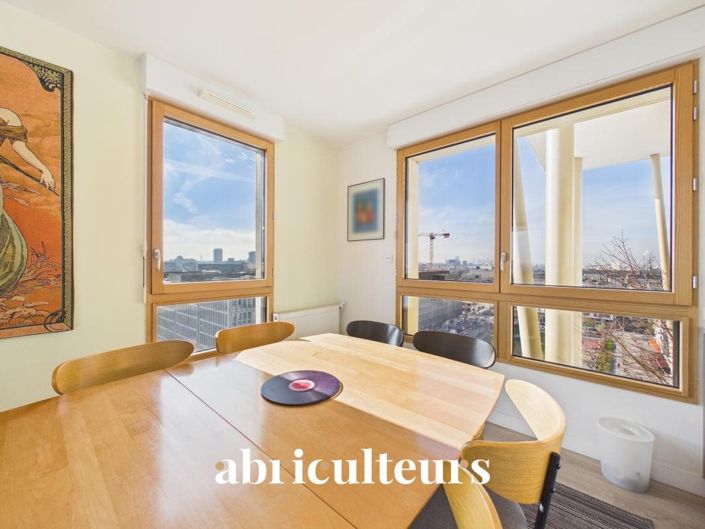 Image No.5-3 Bed Apartment for sale