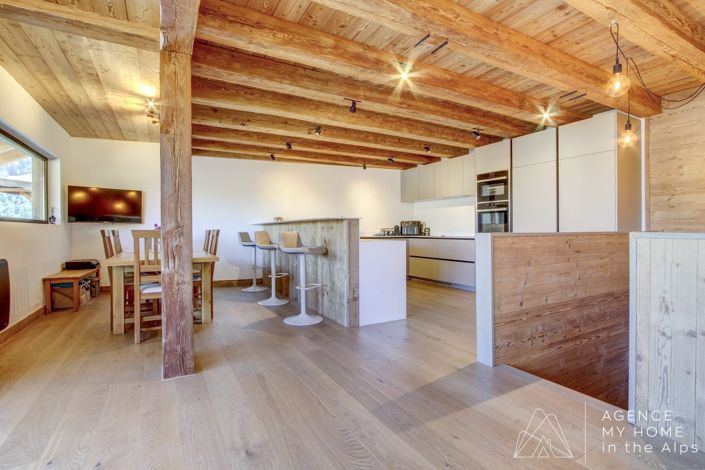 Image No.3-4 Bed House for sale