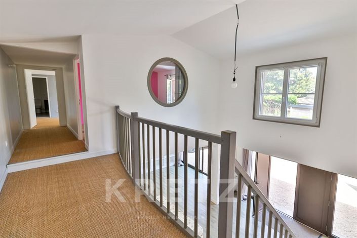 Image No.24-10 Bed House for sale