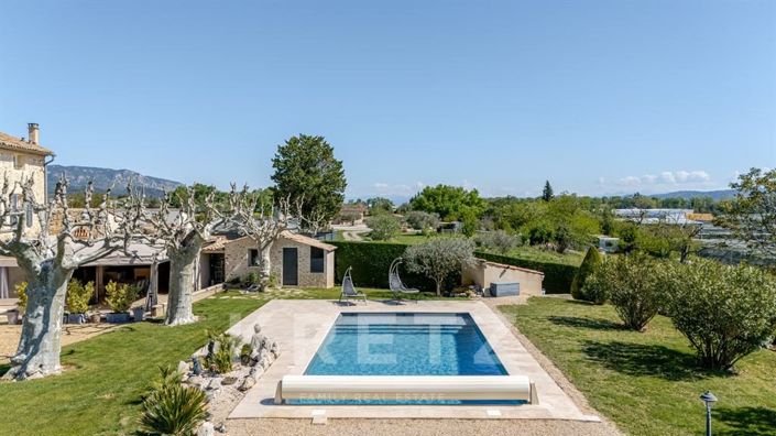 Image No.2-4 Bed House for sale