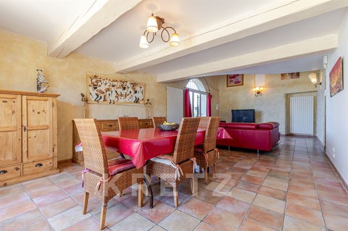 Image No.4-4 Bed House for sale