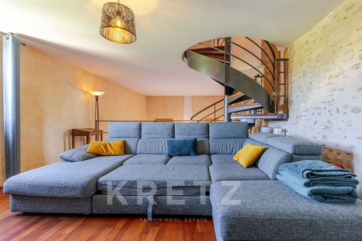 Image No.7-4 Bed House for sale