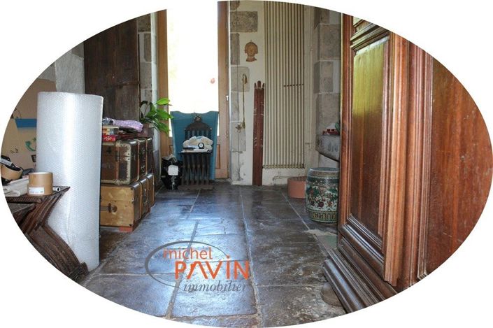 Image No.16-6 Bed House for sale