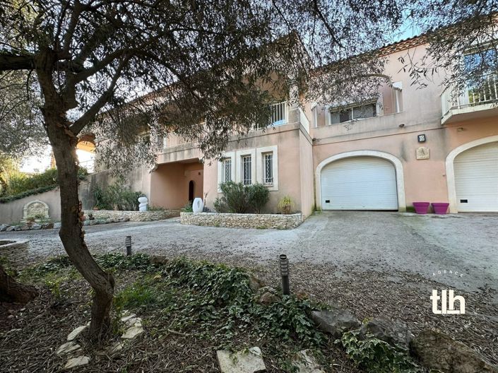Image No.2-5 Bed House for sale