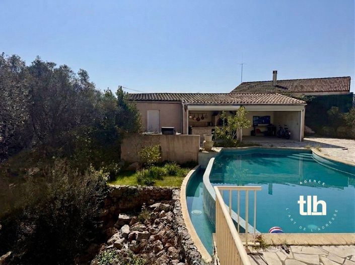 Image No.3-5 Bed House for sale