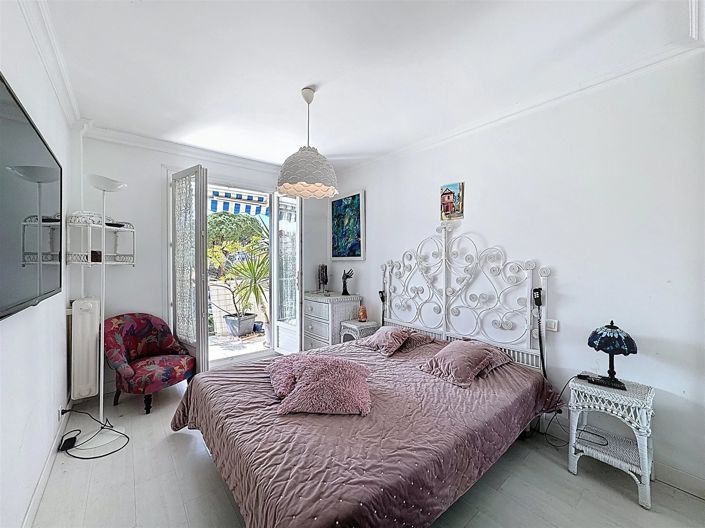 Image No.6-3 Bed Apartment for sale