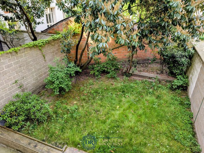 Image No.21-5 Bed House for sale