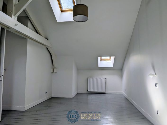 Image No.25-5 Bed House for sale