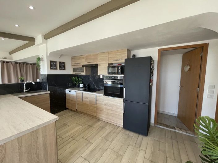 Image No.5-3 Bed Apartment for sale