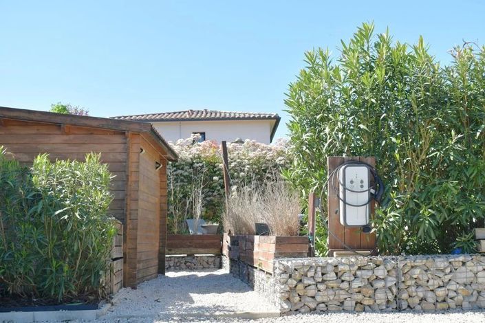 Image No.17-3 Bed House for sale