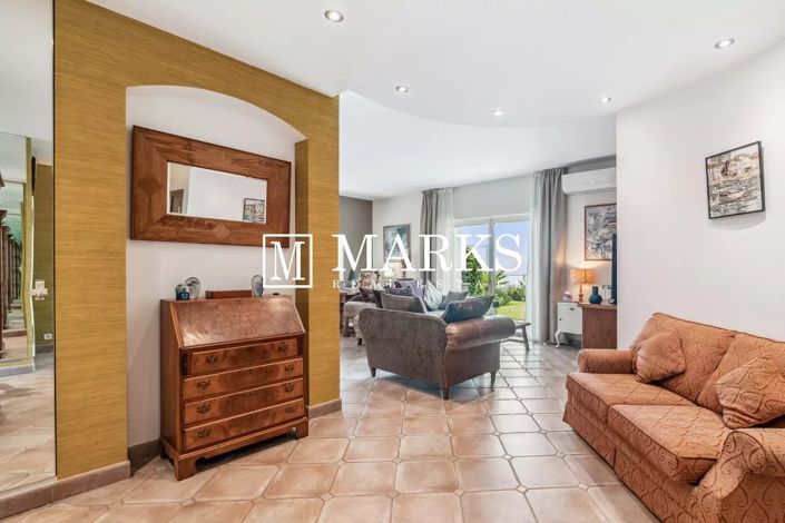 Image No.7-3 Bed Apartment for sale
