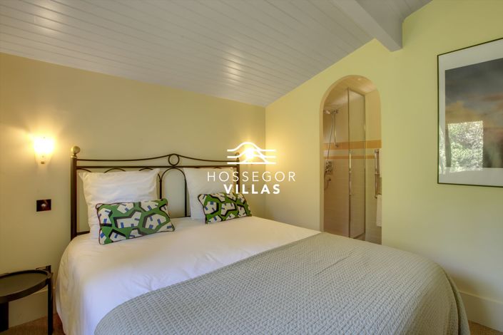 Image No.16-3 Bed House for sale