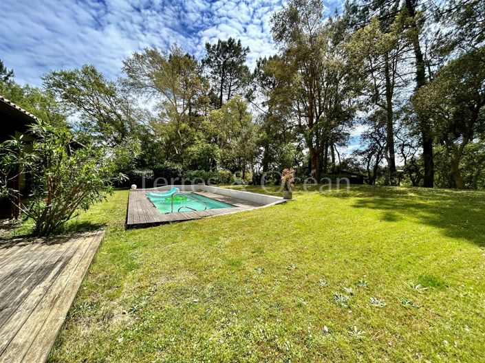 Image No.12-5 Bed House for sale