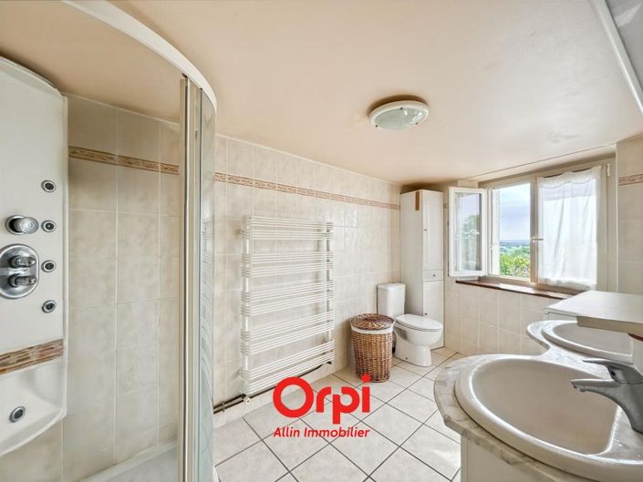Image No.16-3 Bed House for sale