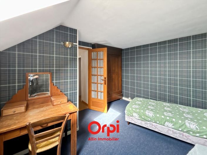 Image No.23-3 Bed House for sale