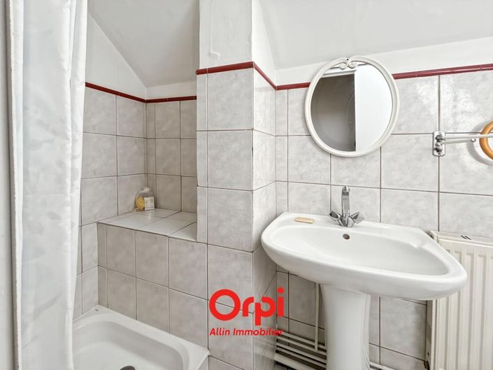 Image No.24-3 Bed House for sale
