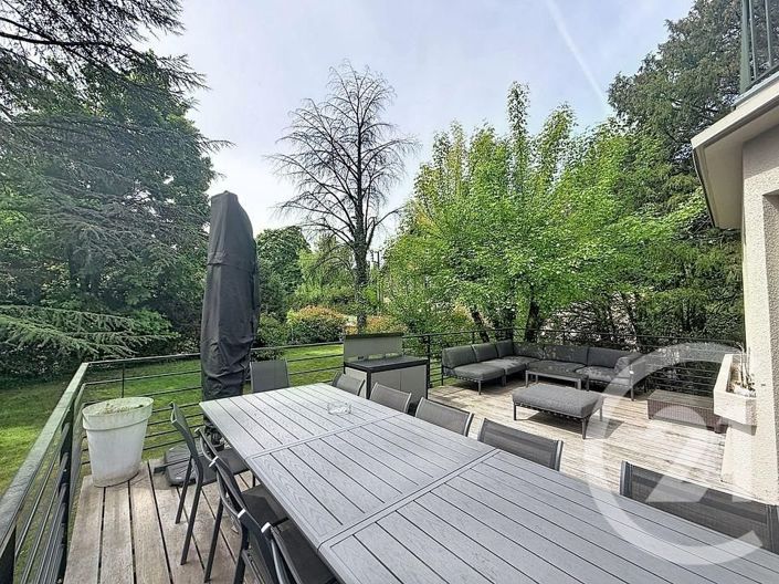 Image No.17-5 Bed House for sale