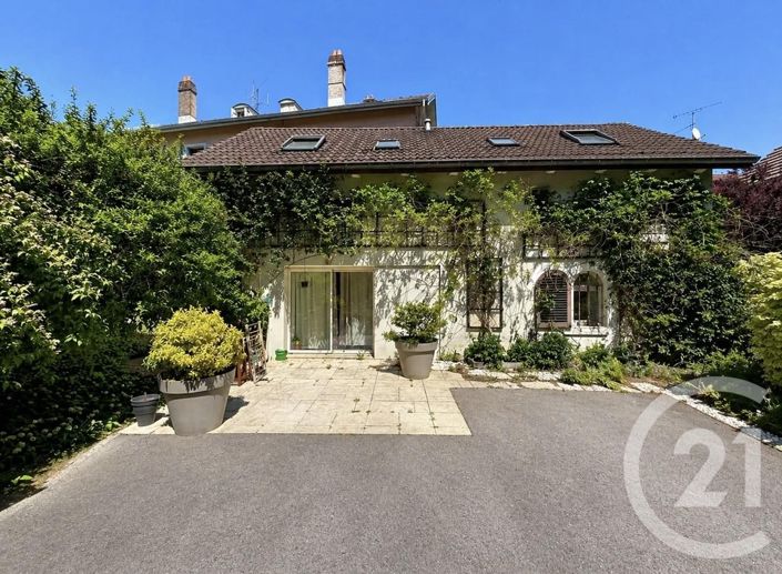 Image No.25-5 Bed House for sale