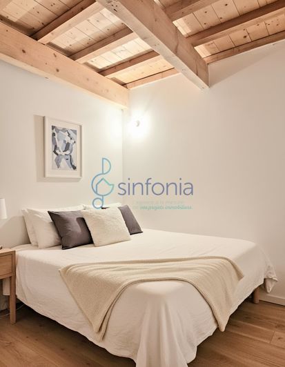 Image No.8-2 Bed House for sale