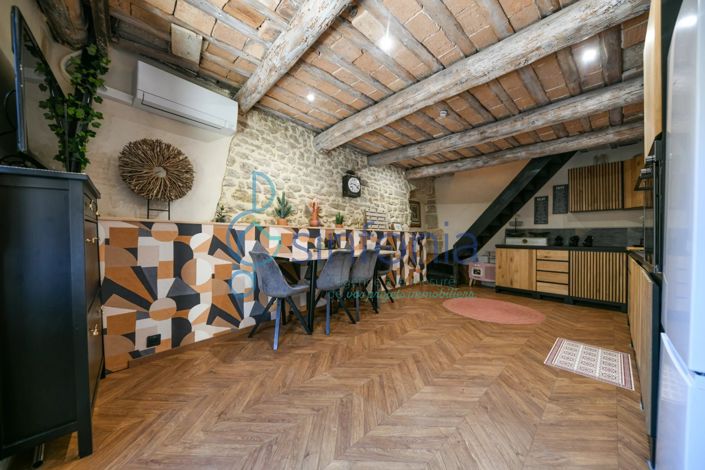 Image No.11-2 Bed House for sale