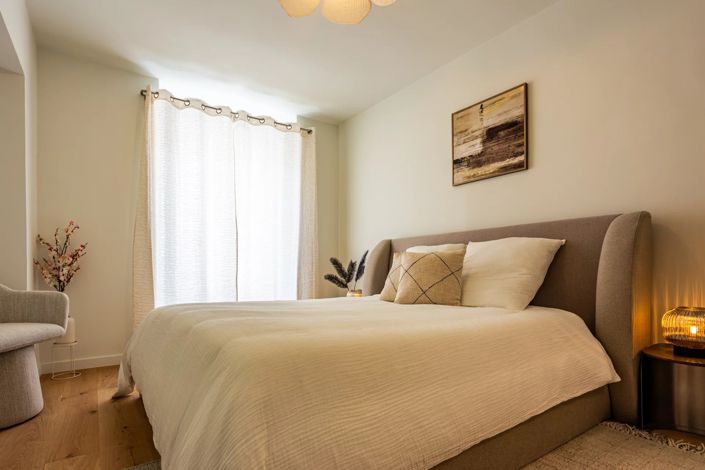 Image No.4-Apartment for sale