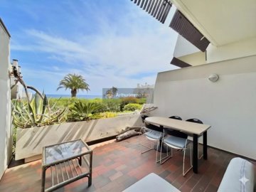1 - Var, Apartment