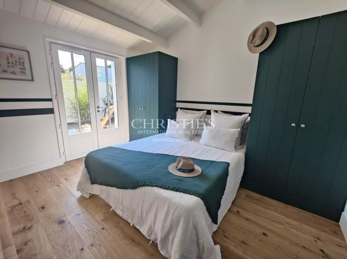 Image No.13-4 Bed House for sale