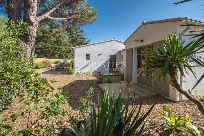 Image No.15-4 Bed House for sale