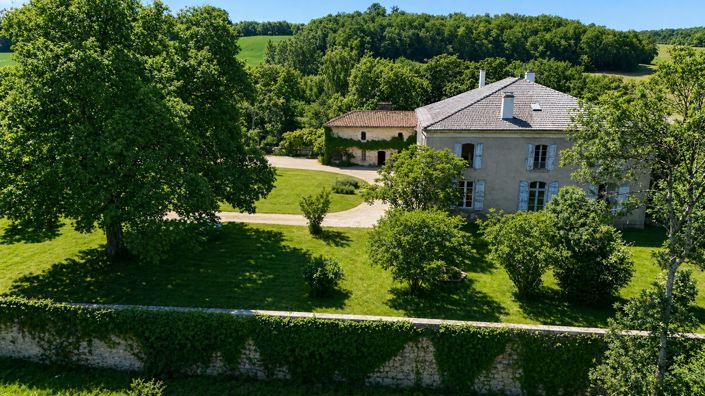 Image No.26-6 Bed House for sale
