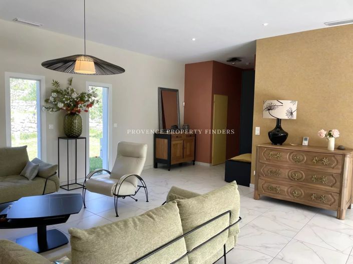 Image No.20-3 Bed House for sale