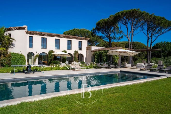 Image No.4-6 Bed House for sale