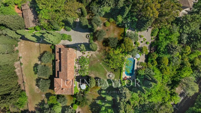 Image No.32-7 Bed House for sale
