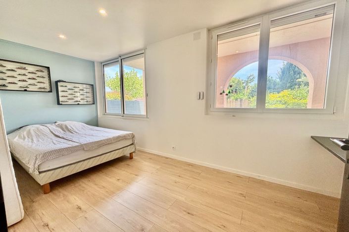 Image No.7-2 Bed Apartment for sale