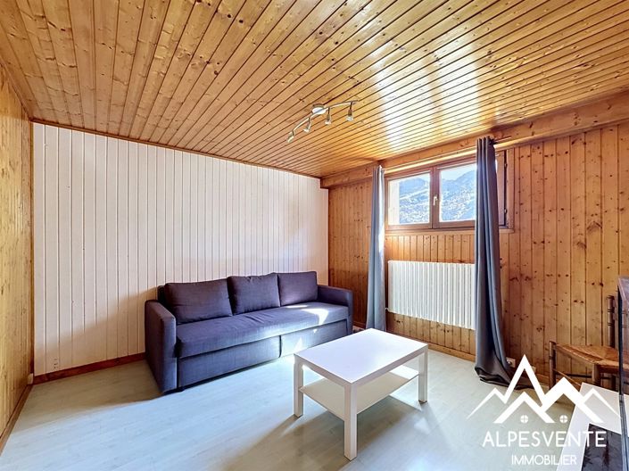 Image No.13-5 Bed House for sale