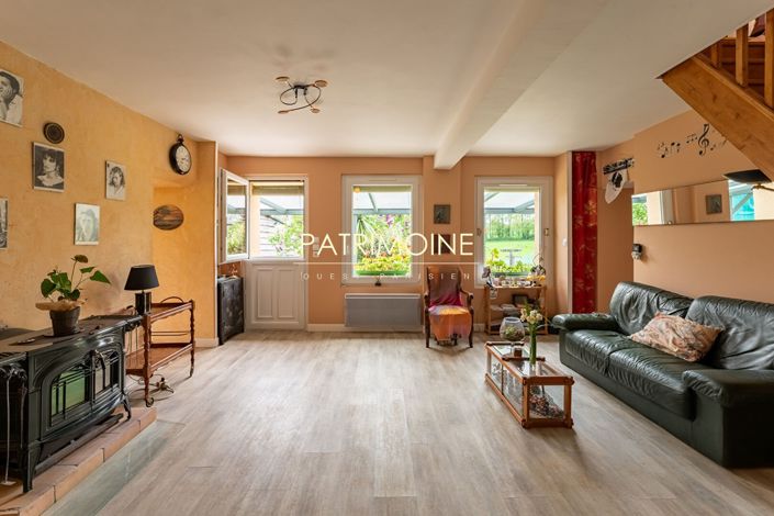 Image No.9-4 Bed House for sale