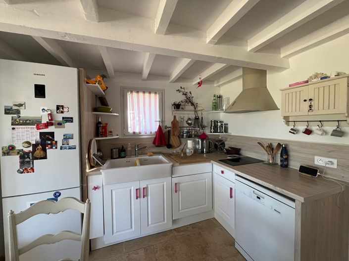 Image No.6-3 Bed House for sale
