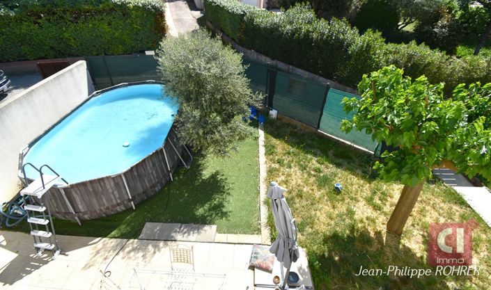 Image No.10-4 Bed House for sale