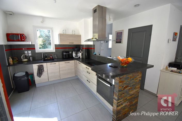 Image No.3-4 Bed House for sale