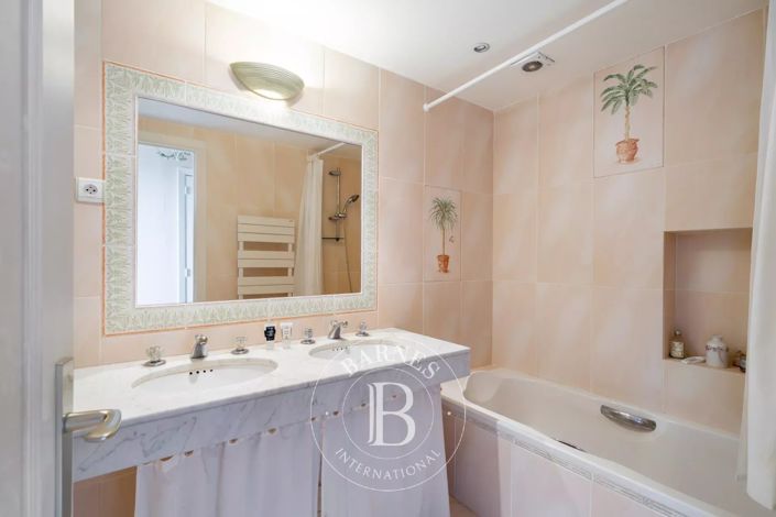 Image No.6-3 Bed Apartment for sale