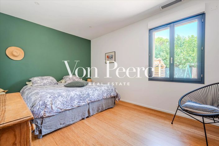 Image No.12-3 Bed House for sale