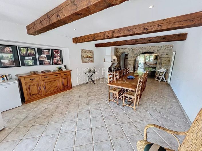 Image No.18-12 Bed House for sale