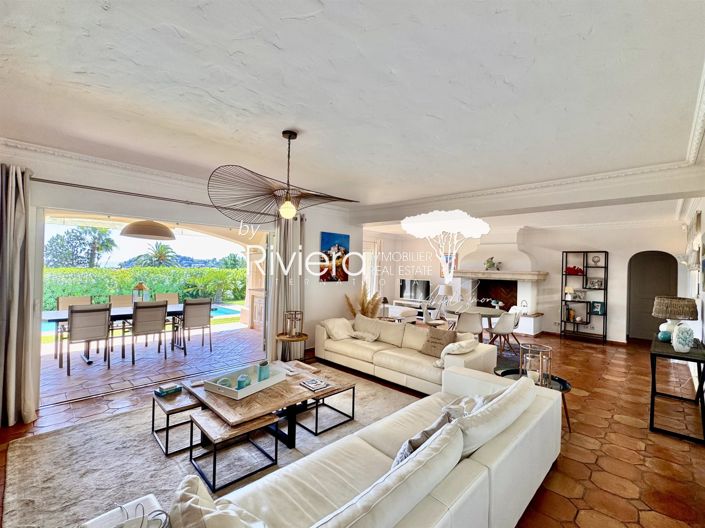 Image No.11-4 Bed House for sale