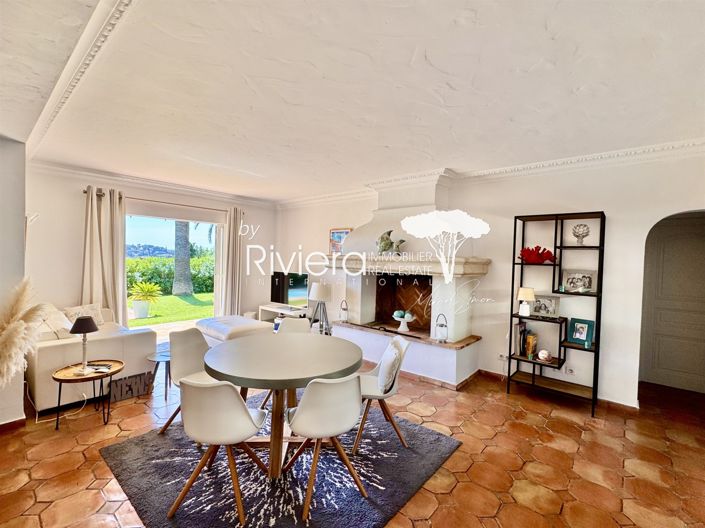 Image No.14-4 Bed House for sale