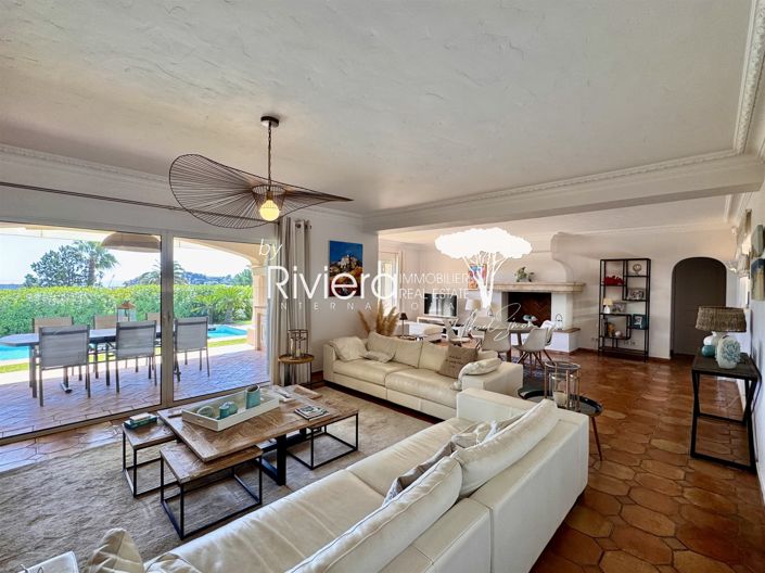 Image No.15-4 Bed House for sale