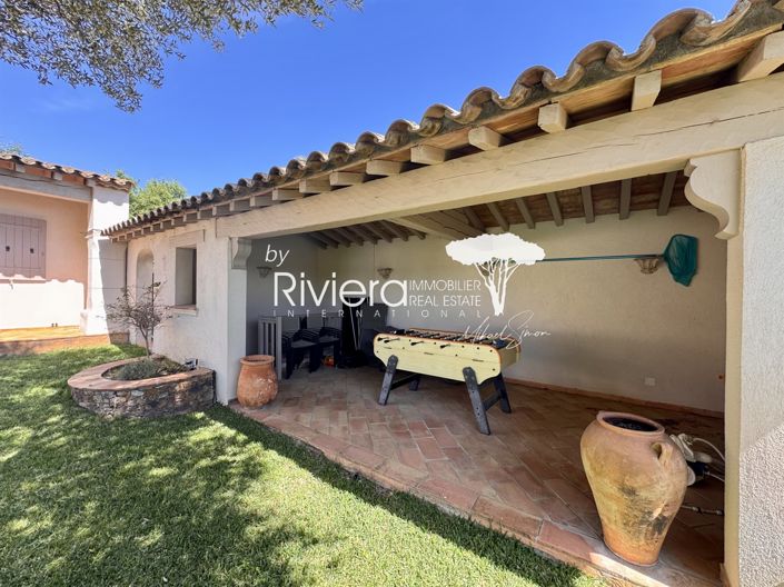 Image No.26-4 Bed House for sale