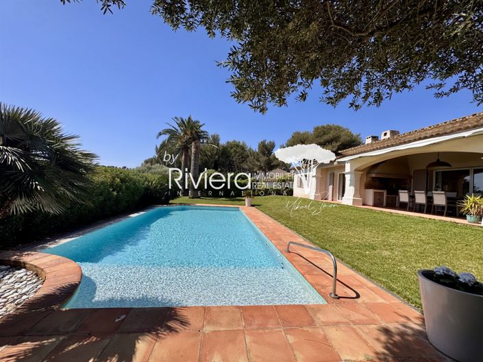 Image No.6-4 Bed House for sale