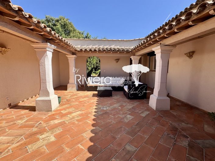 Image No.9-4 Bed House for sale